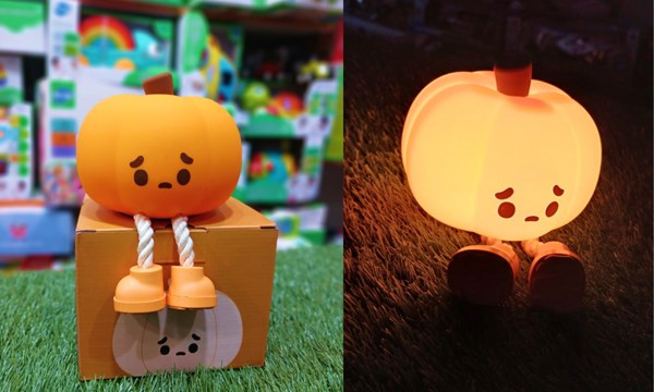 چراغ خواب سیلیکونی شارژی طرح کدو تنبل_اسباب بازی اتاق کودک