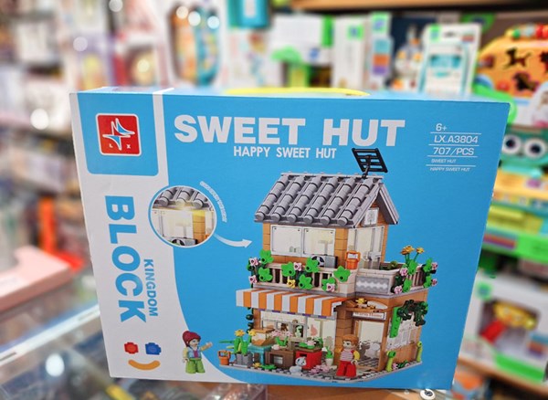 لگو کریتور ویلا چراغدار 707 قطعه مدل SWEET HUT LX.A 3804_اسباب بازی لگو