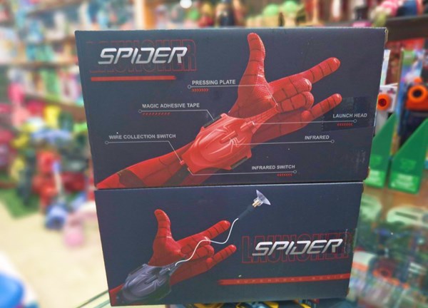 دستکش اسپایدرمن شارژی تار پرتاب کن همراه با لیزر (مرد عنکبوتی)_اسباب بازی تفنگ