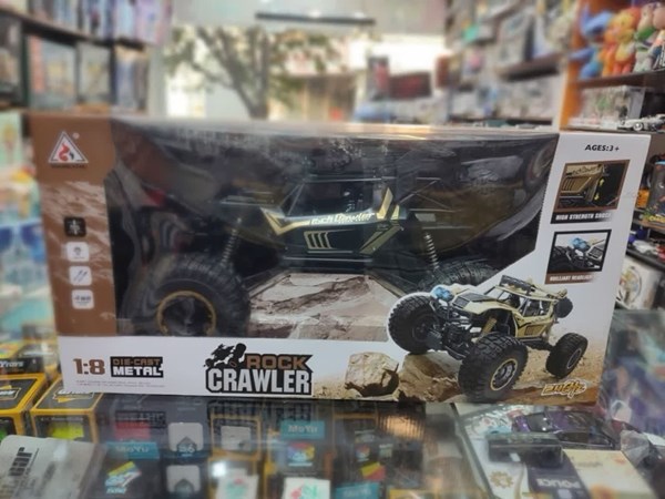 ماشین کنترلی آفرود مدل 2028 مشکی