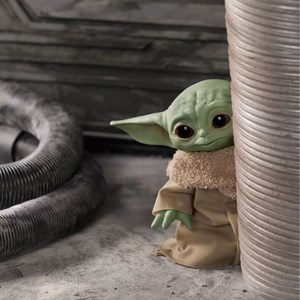 اسباب بازی عروسک سخنگوی بیبی یودا مدل Hasbro - Star Wars The Child Talking Plush Toy_عروسک رباتیک