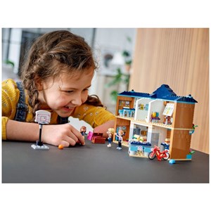 اسباب بازی لگو فرندز مدرسه شهر دوستان 605 قطعه مدل Heartlake City School - 41682 Building Kit_اسباب بازی لگو