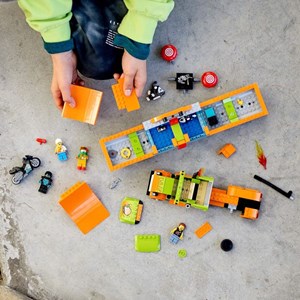 اسباب بازی لگو سیتی کامیون نمایشی و بلدکاری 420 قطعه مدل Stunt Show Truck - 60294 Building Kit_اسباب بازی لگو