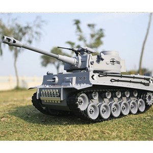 اسباب بازی ماشین کنترلی شارژی تانک نظامی تیر پرتاب کن دود زا 1:18 مدل Tank Remote Control LCF 789-3 _اسباب بازی ماشین کنترلی