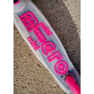 اسکوتر مینی دلوکس نئوکروم با بدنه شفاف و چرخ های چراغ دار مدل Micro - Mini Scooter Deluxe Flux Neochrome LED - Pink _اسکوتر