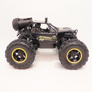 ماشین کنترلی آفرود دودزا مقیاس 1:18 رنگ مشکی_اسباب بازی ماشین کنترلی