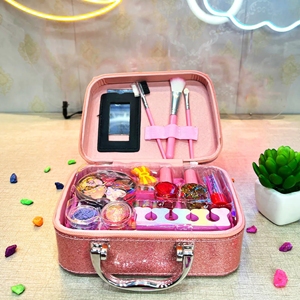 ست اسباب بازی آرایشی کیفی مدل Beauty Make-up_اسباب بازی کیف و اکسسوری