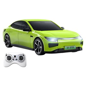 ماشین کنترلی E7 موزیکال و چراغدار با ایستگاه شارژ کد 003-725 رنگ سبز_اسباب بازی ماشین کنترلی