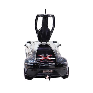 ماشین فلزی بنز موزیکال با چراغ، کمک‌ فنر و درب‌ های بازشو رنگ نقره ای_اسباب بازی ماشین