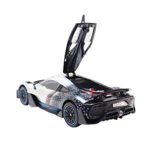 ماشین فلزی بنز موزیکال با چراغ، کمک‌ فنر و درب‌ های بازشو رنگ نقره ای_اسباب بازی ماشین