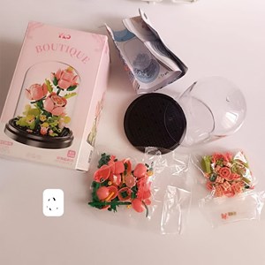 لگو گل رز صورتی همراه با قاب مدل 2330