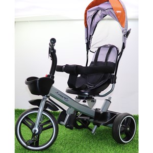 سه چرخه فلزی با سایه بان رنگ طوسی