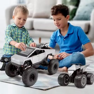 ماشین کنترلی تسلا مدل 2063