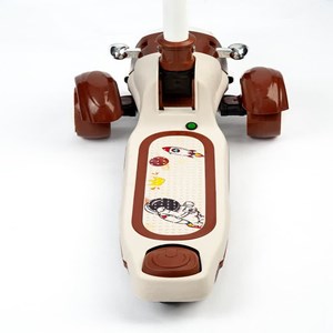 اسکوتر تعادلی سه چرخ چراغدار و موزیکال مدل ms108 رنگ قهوه ای